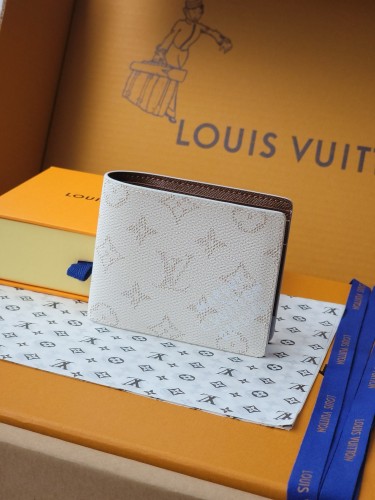 Super Perfect LV Wallet-836