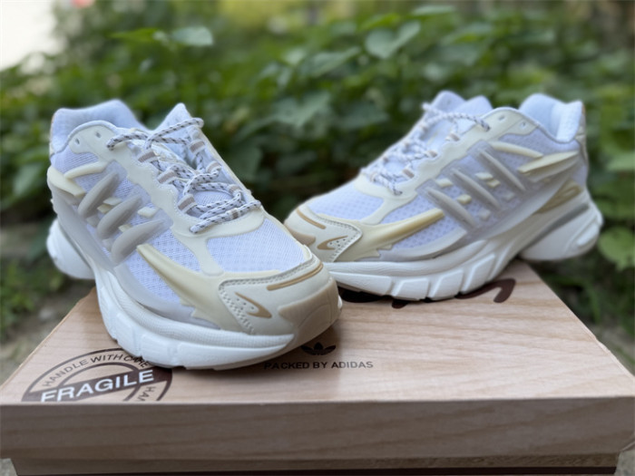 Pharrell x VIRGINIA x  Adistar Jellyfish 'Triple White'