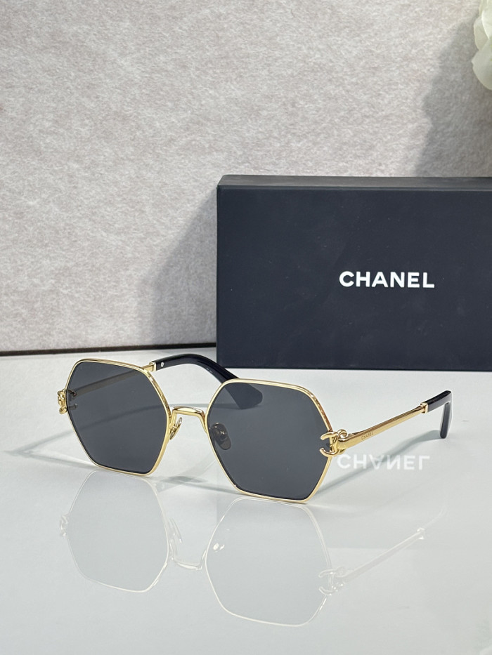 CHNL Sunglasses AAAA-8141