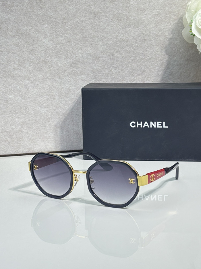 CHNL Sunglasses AAAA-8080