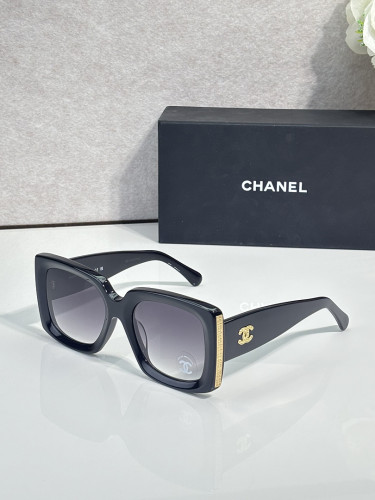 CHNL Sunglasses AAAA-7899