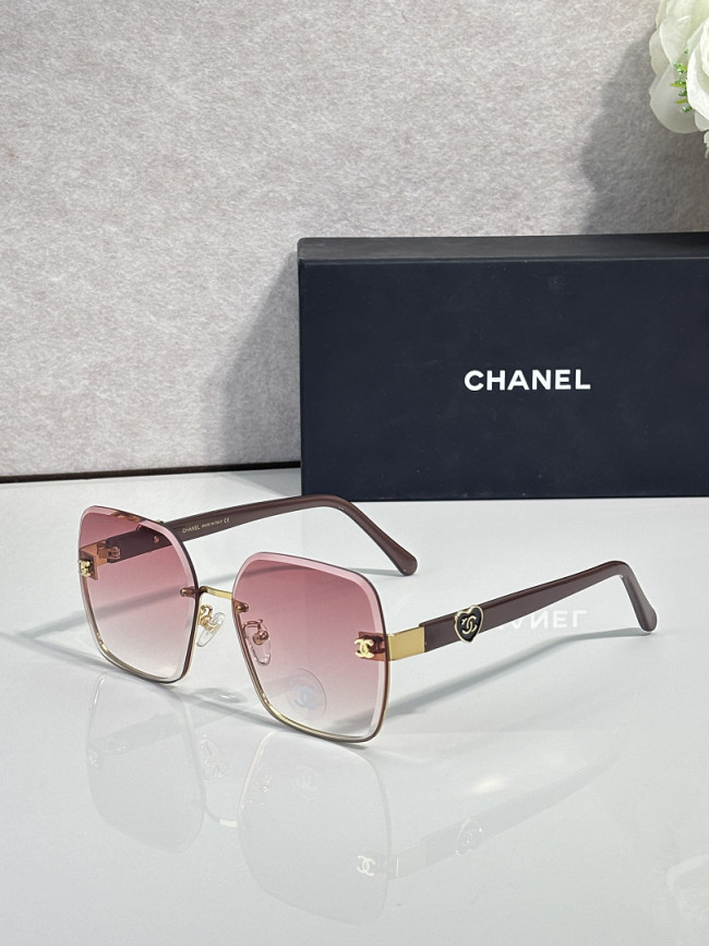 CHNL Sunglasses AAAA-7866