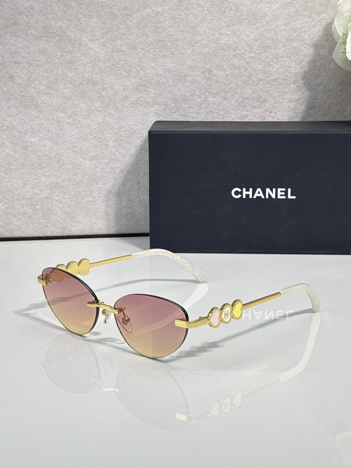 CHNL Sunglasses AAAA-7905