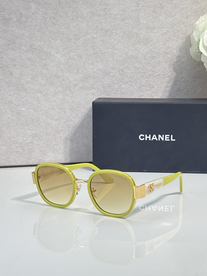 CHNL Sunglasses AAAA-8060