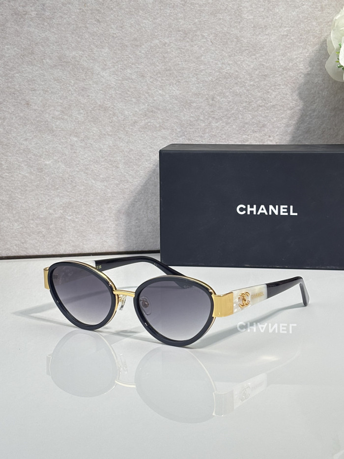 CHNL Sunglasses AAAA-8148
