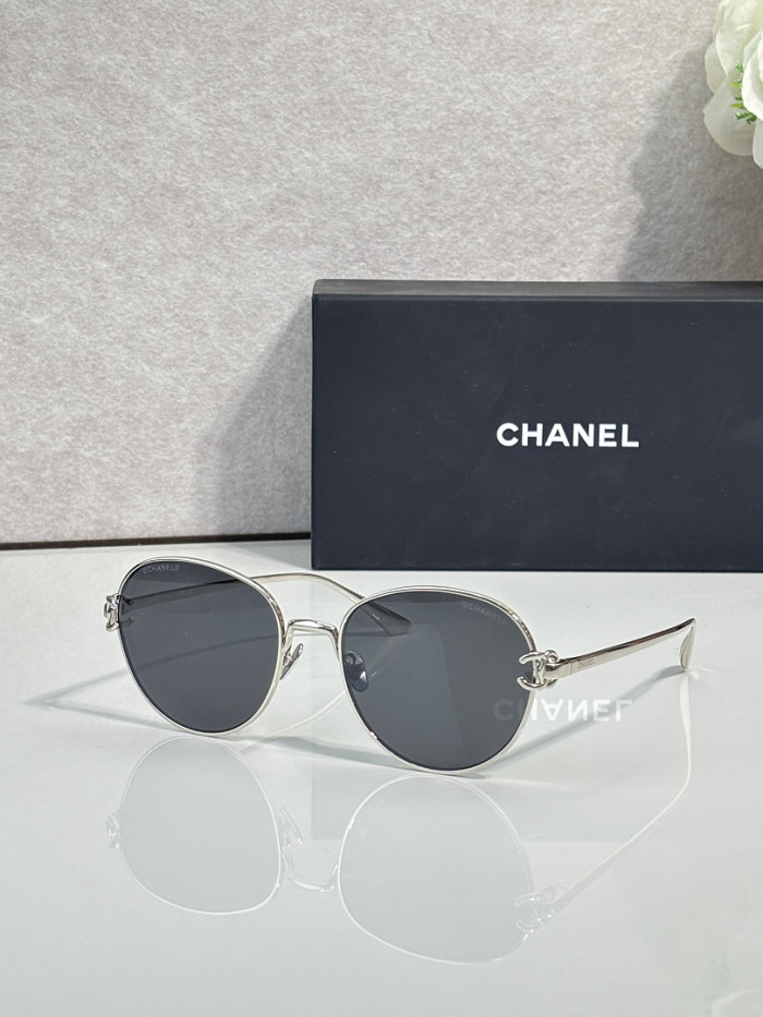 CHNL Sunglasses AAAA-8122