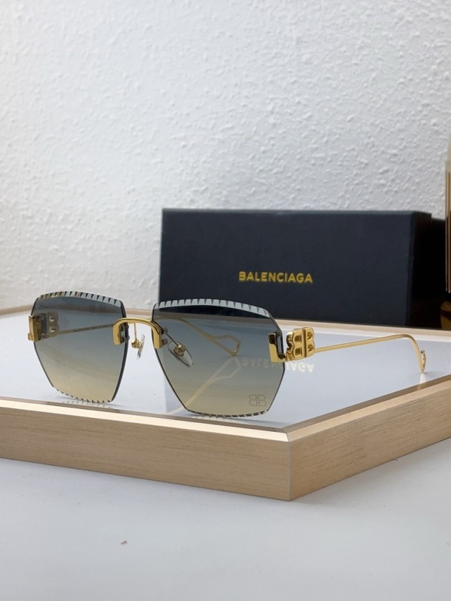 B Sunglasses AAAA-1664
