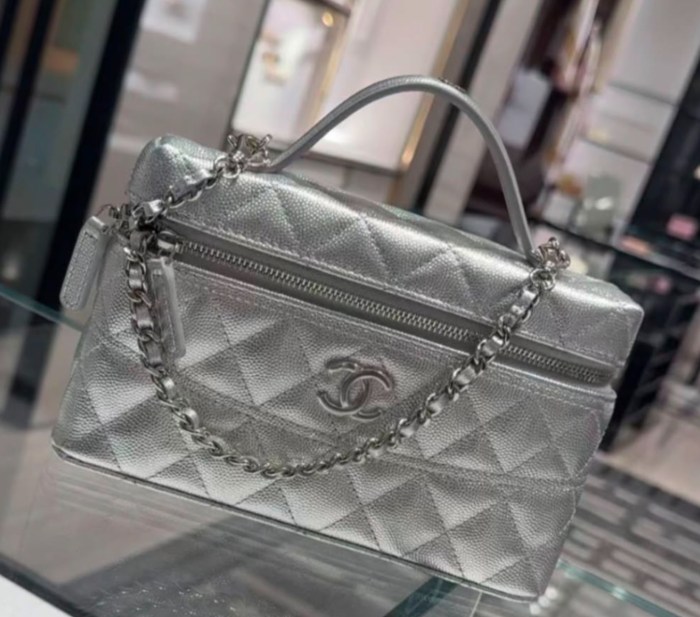 CHNL High End Quality Bag-845