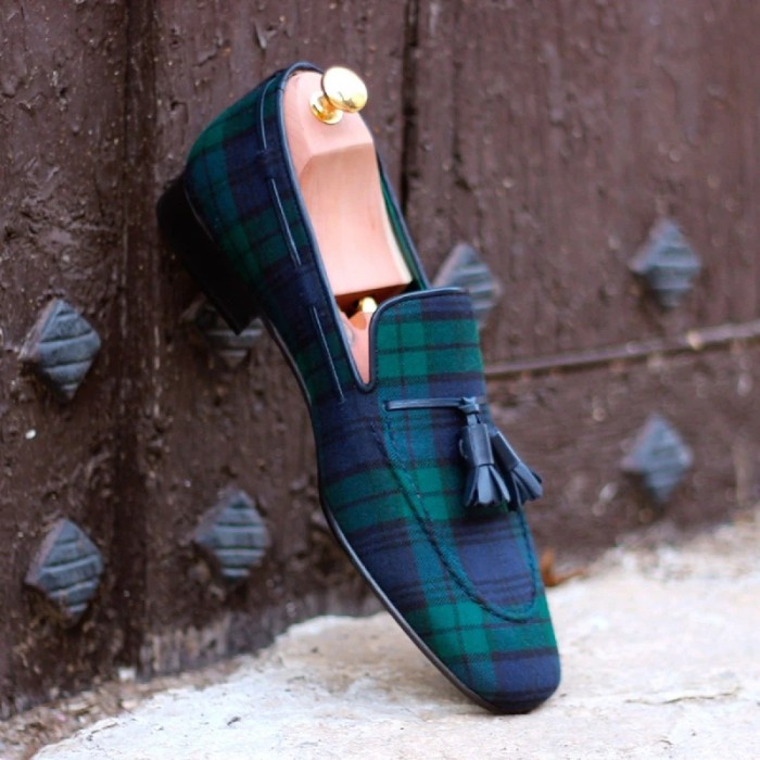 Blue And Green Check Pattern Tassel Slipon Loafers
