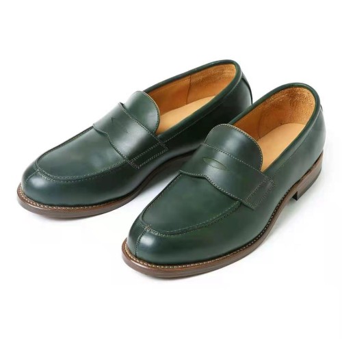 Men Classic Leather Penny Loafer