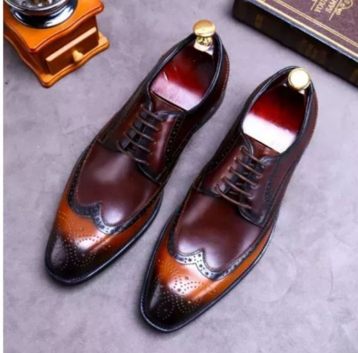 Business Formal Brogue Engraved Leather Shoes