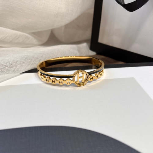 HS294 Fashion Stainless Steel Women Bracelet
