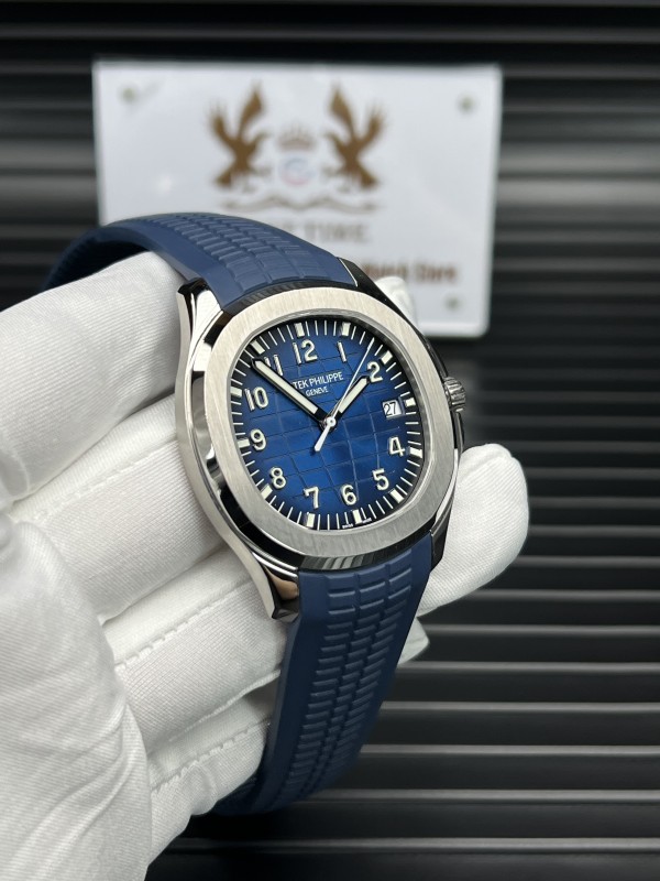 Patek Philippe Aquanaut 5168 SS 3KF 1:1 Best Edition Blue Textured Dial on Blue Rubber Strap A324 Clone
