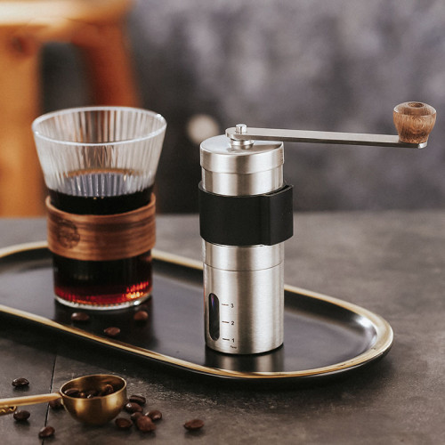 Hand-cranked coffee bean grinder, outdoor portable manual coffee grinder, one-person hand coffee grinder portable, manual bean grinder home coffee molder