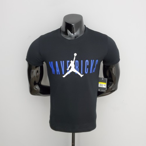 Dallas Mavericks Casual T-shirt