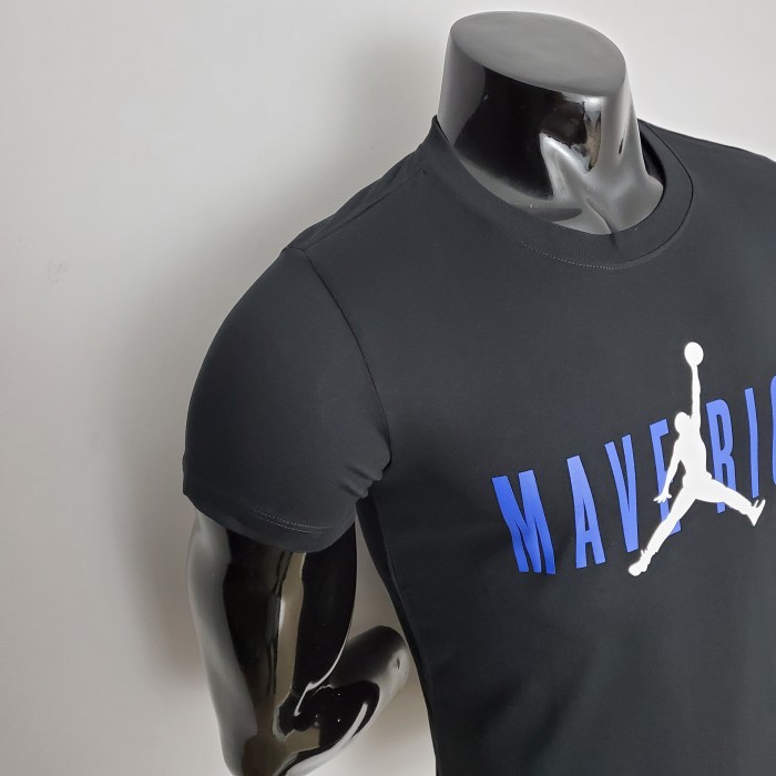 Dallas Mavericks Casual T-shirt