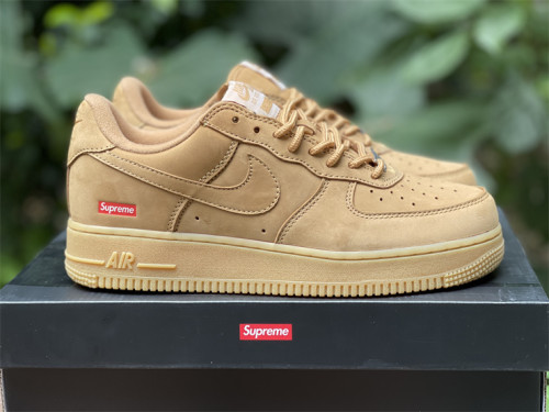 Supreme x Air Force 1 Low SP 'Wheat' GS