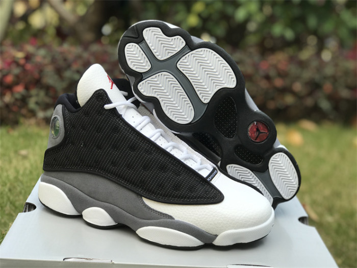 Air Jordan 13 Retro“Black Flint”