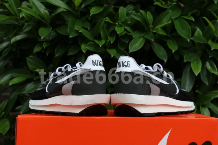 Sacai x Nike Waffle Daybreak BV0073-001