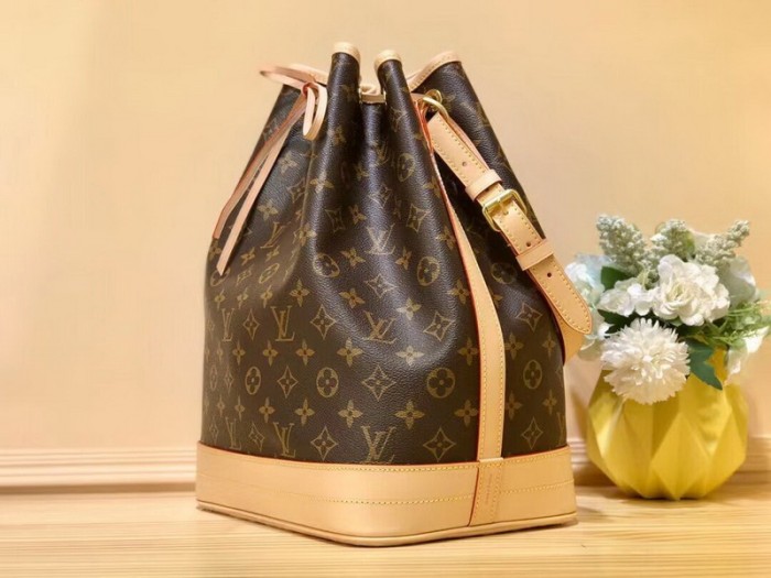 LV High End Quality Bag-991