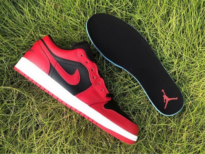 Authentic Air Jordan 1 Low OG Bred