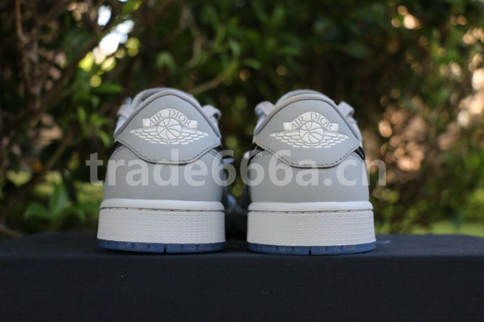 Authentic Dior x Ai Jordan 1 Low Top (with dior boxes)