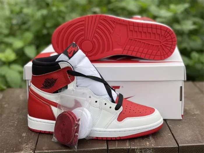 Authentic Air Jordan 1 High OG “Heritage”