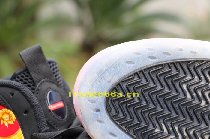 Supreme x Nike Air Foamposite One