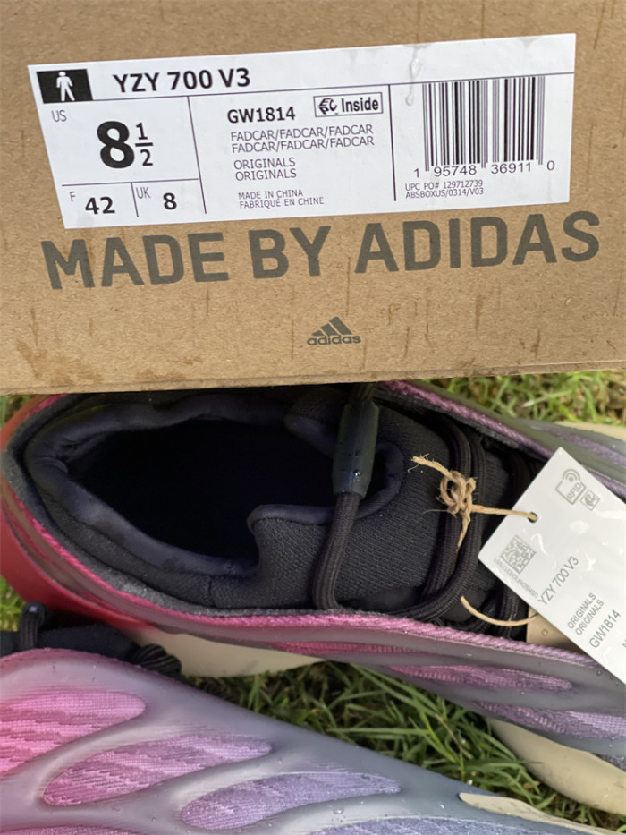 Authentic Yeezy 700 V3 “Fade Carbon”