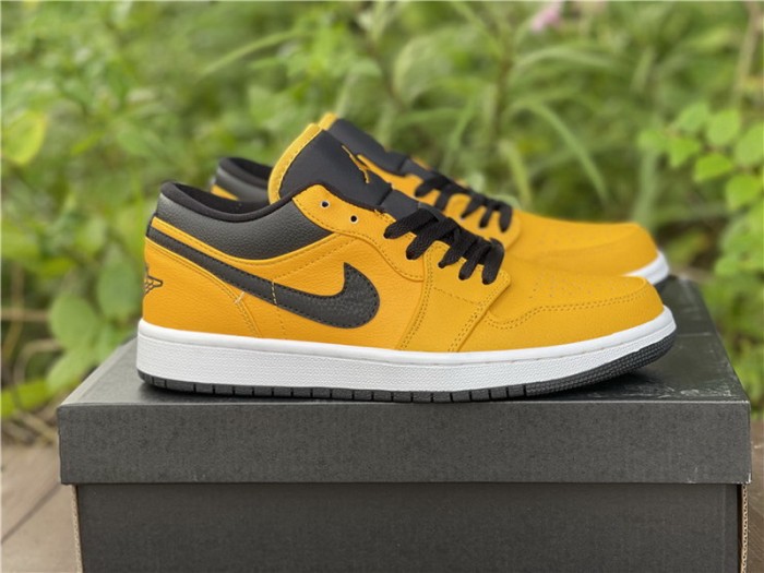 Authentic Air Jordan 1 Low“University Gold”