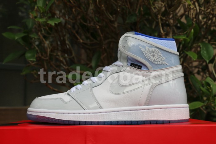 Authentic Air Jordan 1 High Zoom R2T