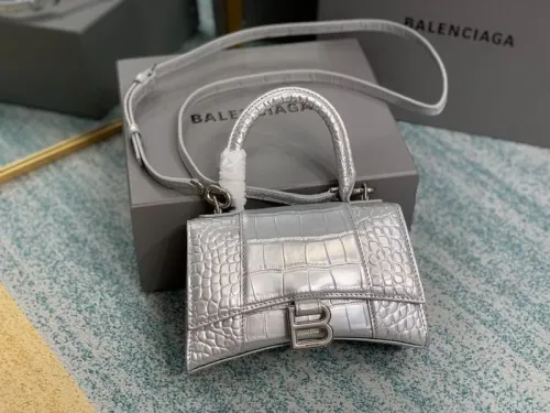 B High End Quality Bags-070