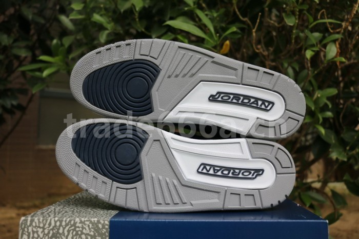 Authentic Air Jordan 3“Midnight Navy”