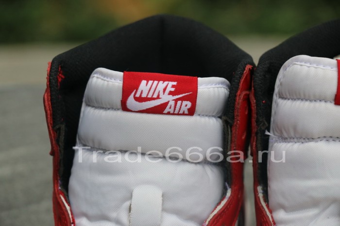 Authentic Air Jordan 1 Retro High OG Chicago