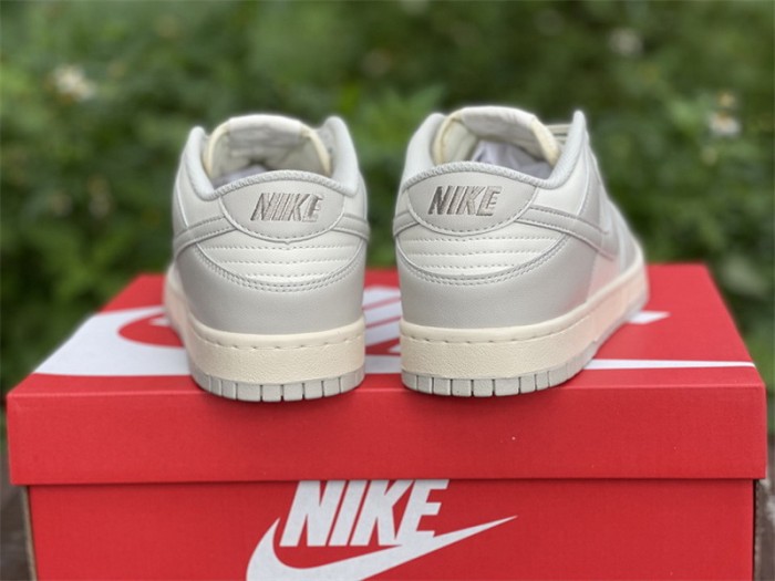 Authentic Nike Dunk Low“ Light Bone”