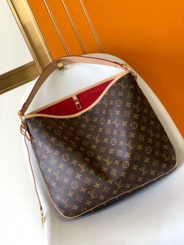 LV High End Quality Bag-898