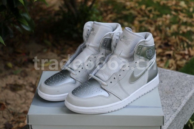 Authentic Air Jordan 1 High OG “Japan”