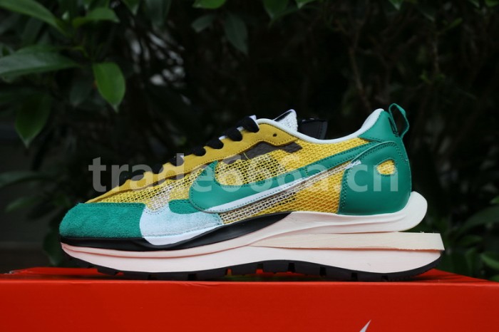 Authentic Sacai x Nike Pegasus VaporFly SP Stadium Green