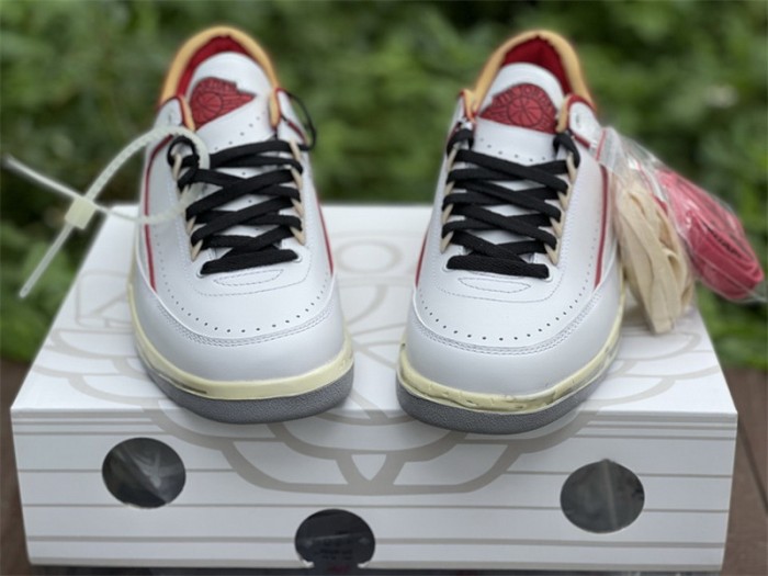 Authentic OFF-WHITE x Air Jordan 2 Low SP White ( with correct boxes)