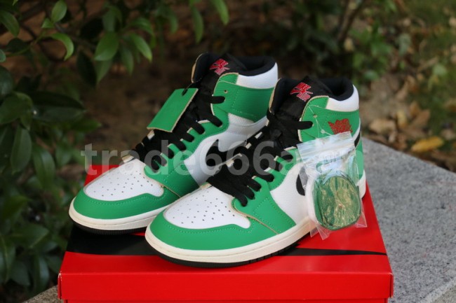 Authentic Air Jordan 1 High OG WMNS “Lucky Green”