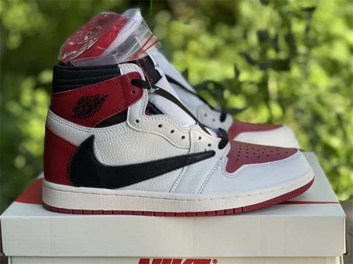 Authentic Travis Scott x Fragment x Air Jordan 1 White Red