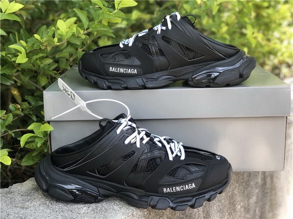 B 17FW Tripe-S High End Sneaker-217