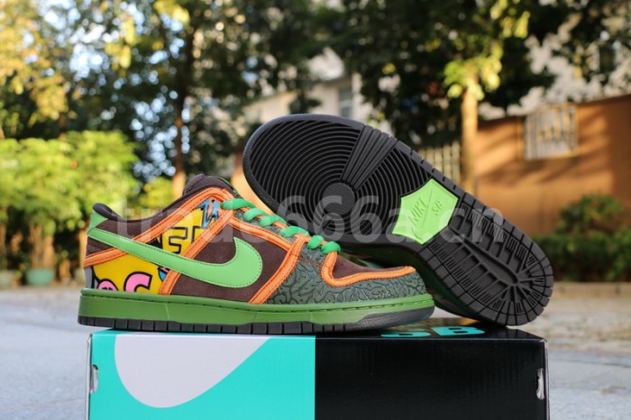 Authentic Nike SB Dunk Low Premium “DE LA SOUL”