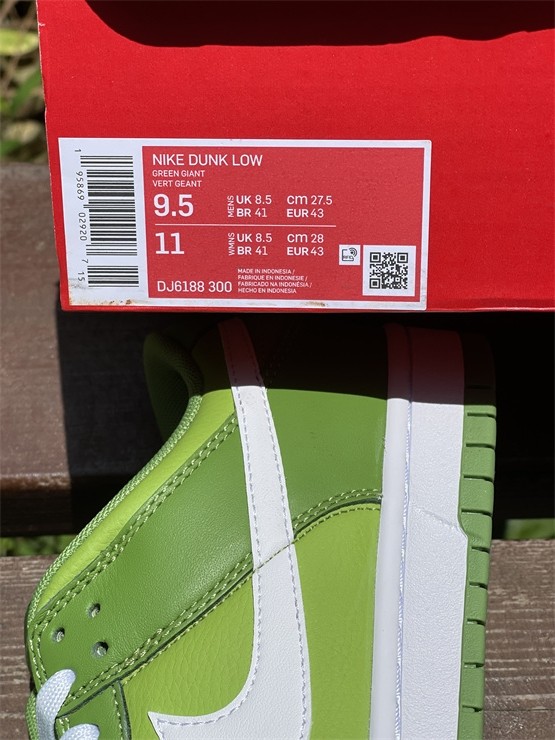 Authentic Nike Dunk Low “Kermit”
