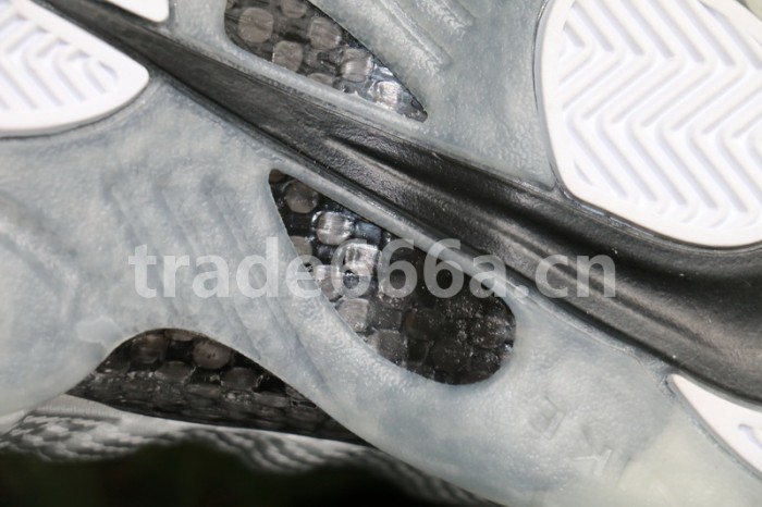 Authentic Nike Air Foamposite Pro “Silver Surfer”