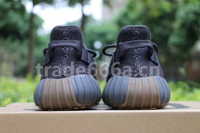 Authentic Yeezy Boost 350 V2 Cinder Reflective