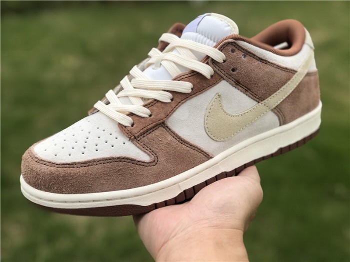 Authentic Nike Dunk Low PRM “Medium Curry”