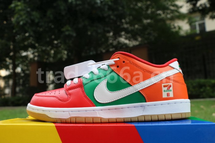 Authentic 7-Eleven x Nike SB Dunk Low