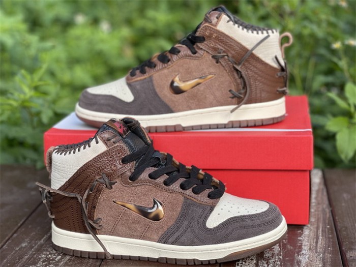 Authentic Bodega x Nike Dunk High “Legend”