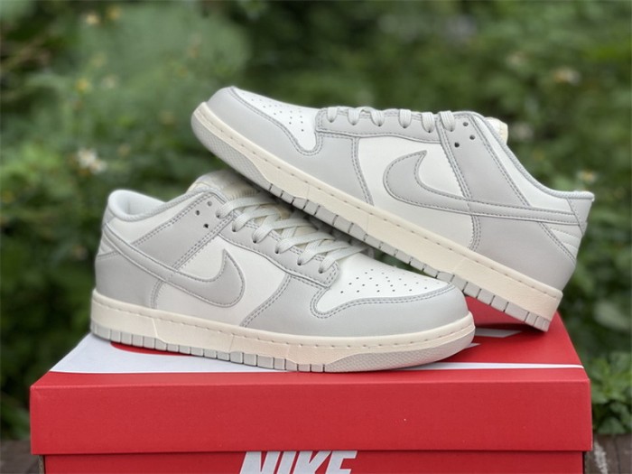 Authentic Nike Dunk Low“ Light Bone”